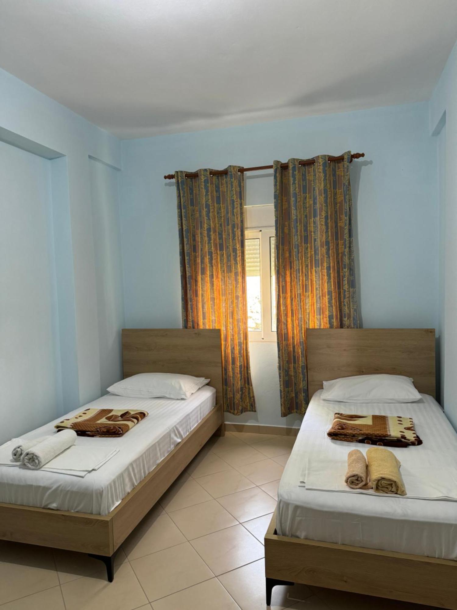 L.T. Apartment 5Th Street Saranda Kültér fotó