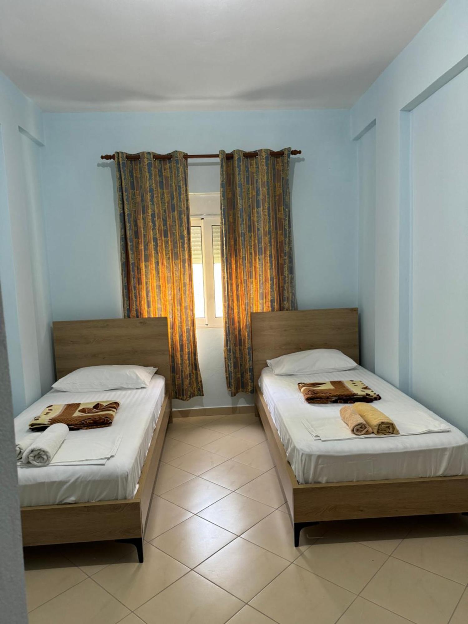 L.T. Apartment 5Th Street Saranda Kültér fotó